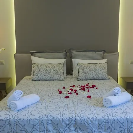 Anassa Deluxe